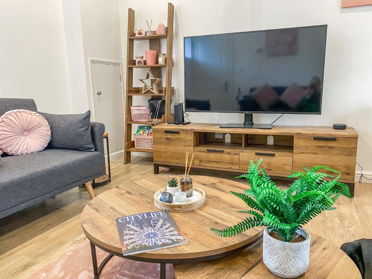 4C Gaia Lane Apartment Lichfield Luaran gambar